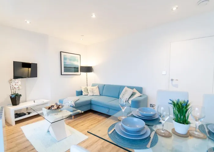 The Samphire Suite By Margate Suites